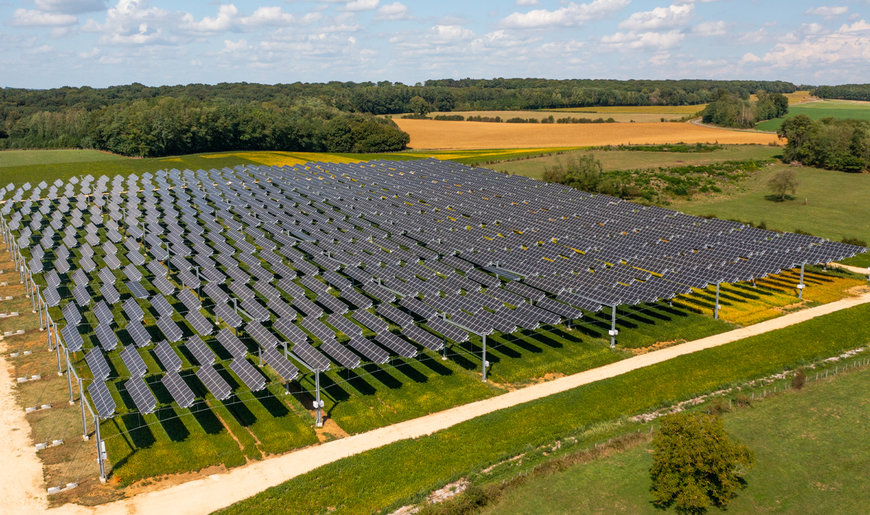 TSE社の農業用ひさし：その太陽光発電シェードの核心を担うのがPcVue